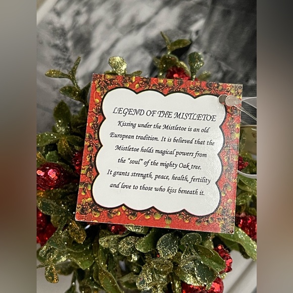 New Kissing Krystals Christmas Legend Of The Mistletoe Ornament Tii Collection - Picture 11 of 12
